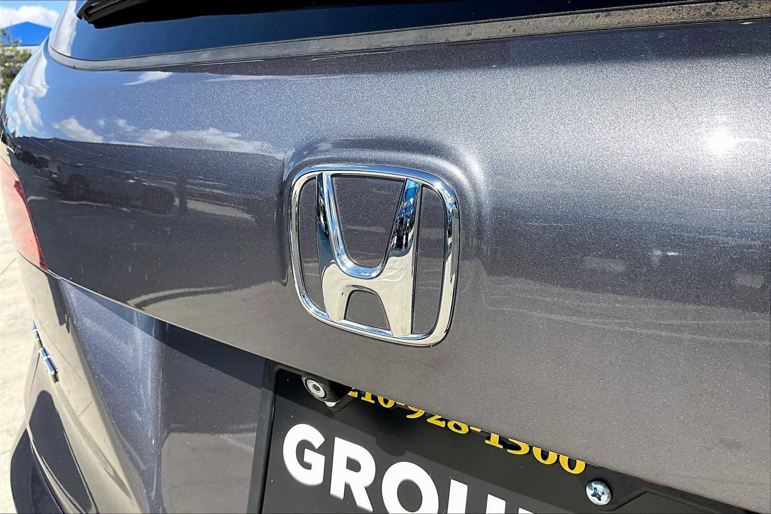 Used 2018 Honda Pilot EX image 31