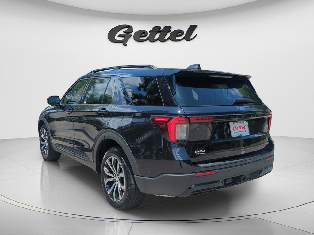 Used 2025 Ford Explorer ST-Line AWD/4WD image 7
