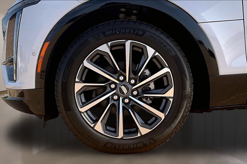 New 2026 Cadillac Lyriq Sport w/ LPO, Floor Liner Package AWD/4WD image 12