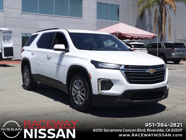 Used 2023 Chevrolet Traverse LT