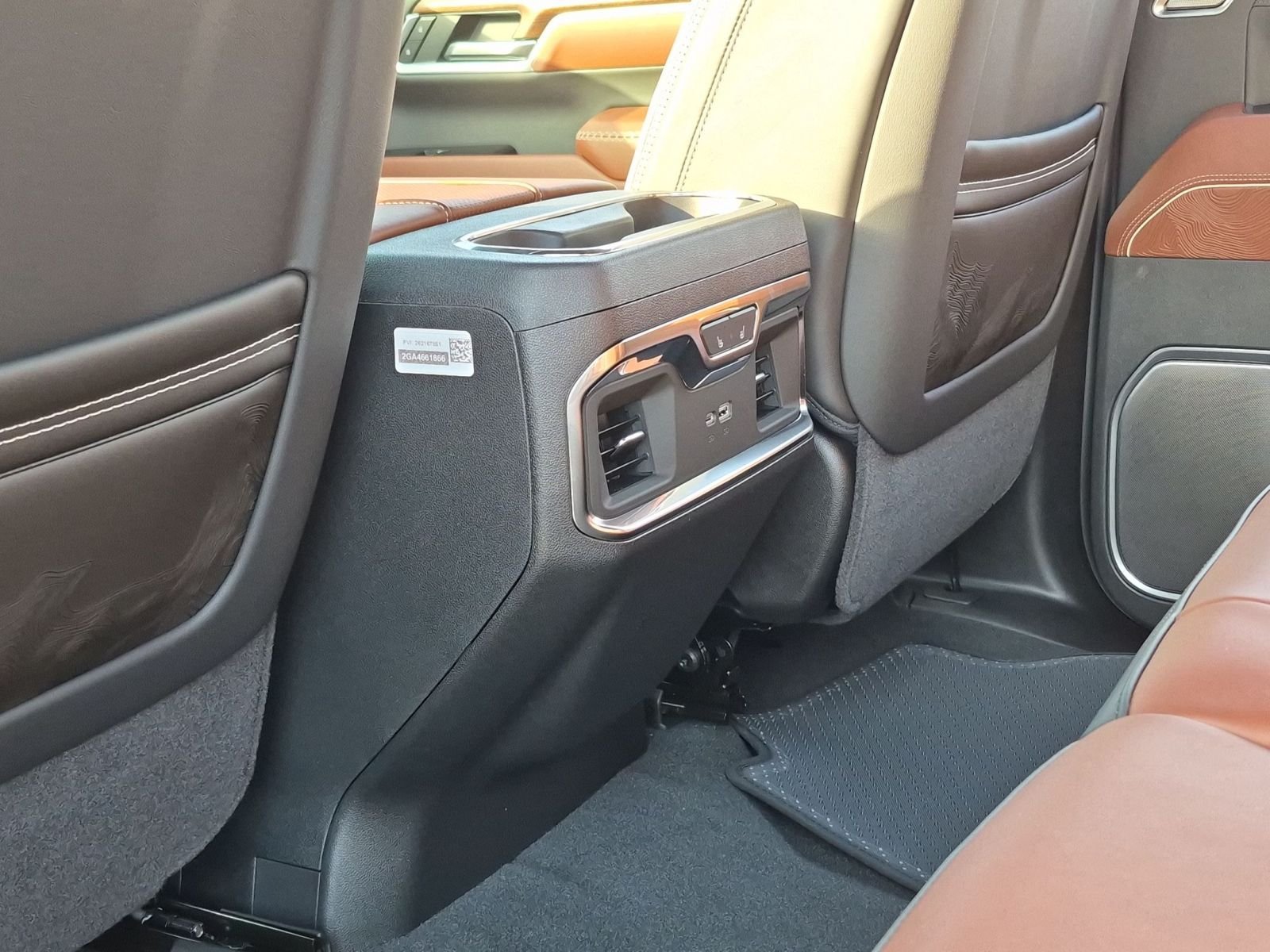 New 2026 GMC Sierra 2500 Denali Ultimate w/ Max Trailering Package AWD/4WD image 19