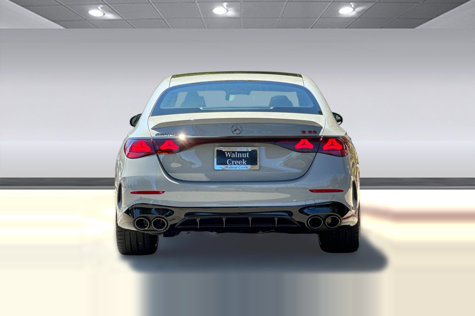 New 2026 Mercedes-Benz E 53 AMG e 4MATIC Sedan image 9