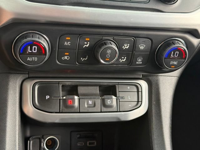Used 2021 GMC Acadia SLT w/ Technology Package FWD image 31