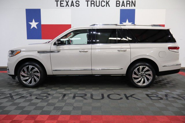 Used 2022 Lincoln Navigator L Reserve