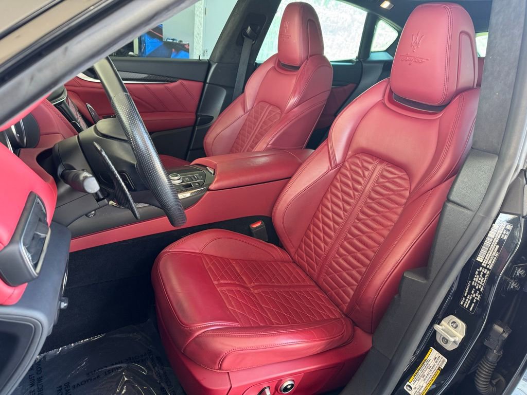 Certified 2022 Maserati Levante Trofeo image 17