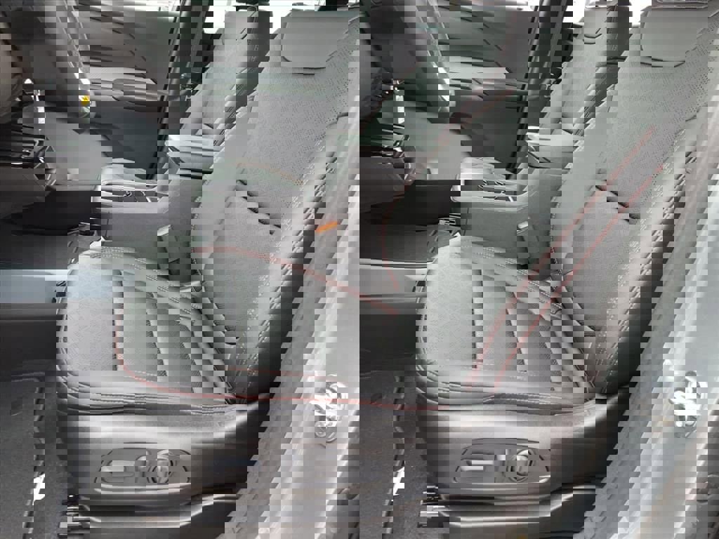 New 2027 Chevrolet Bolt RS w/ Technology Package image 10