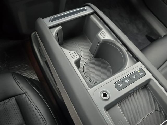 New 2026 Kia EV9 Land image 10