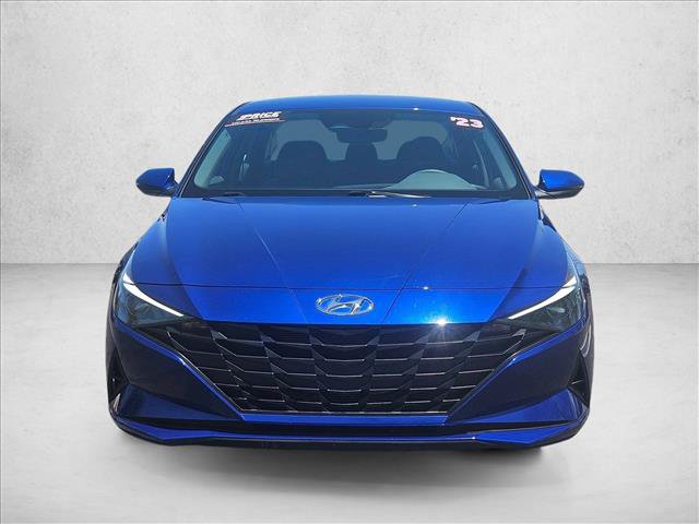 Used 2023 Hyundai Elantra SE FWD video 2