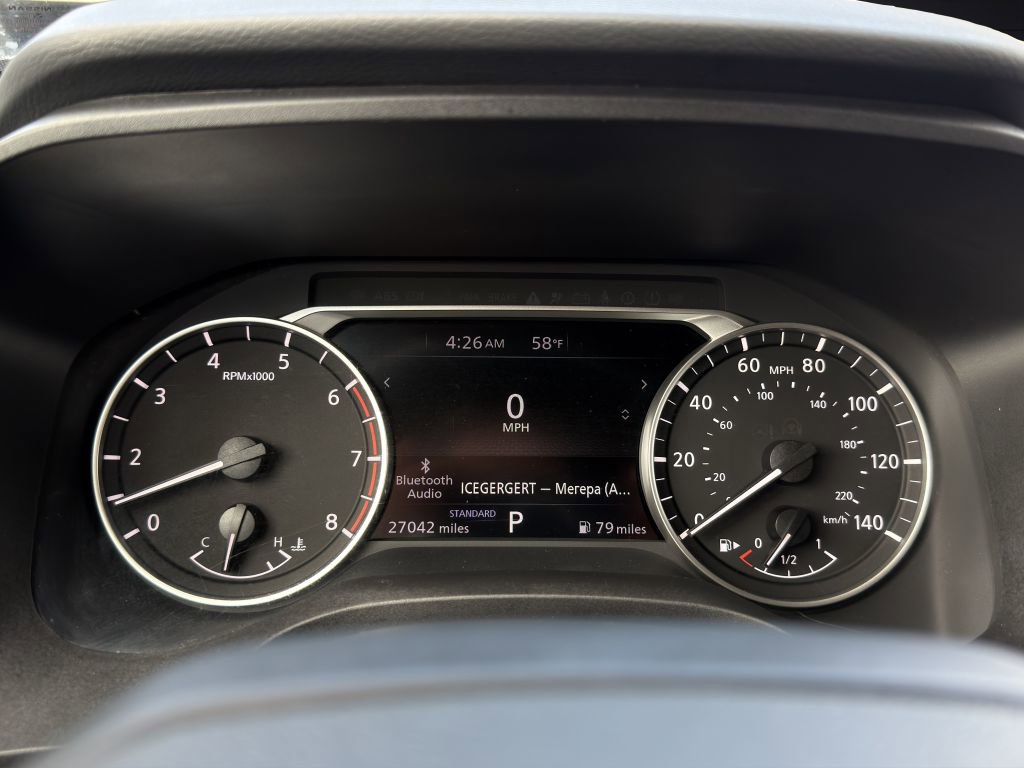 Used 2025 Nissan Rogue SV image 17