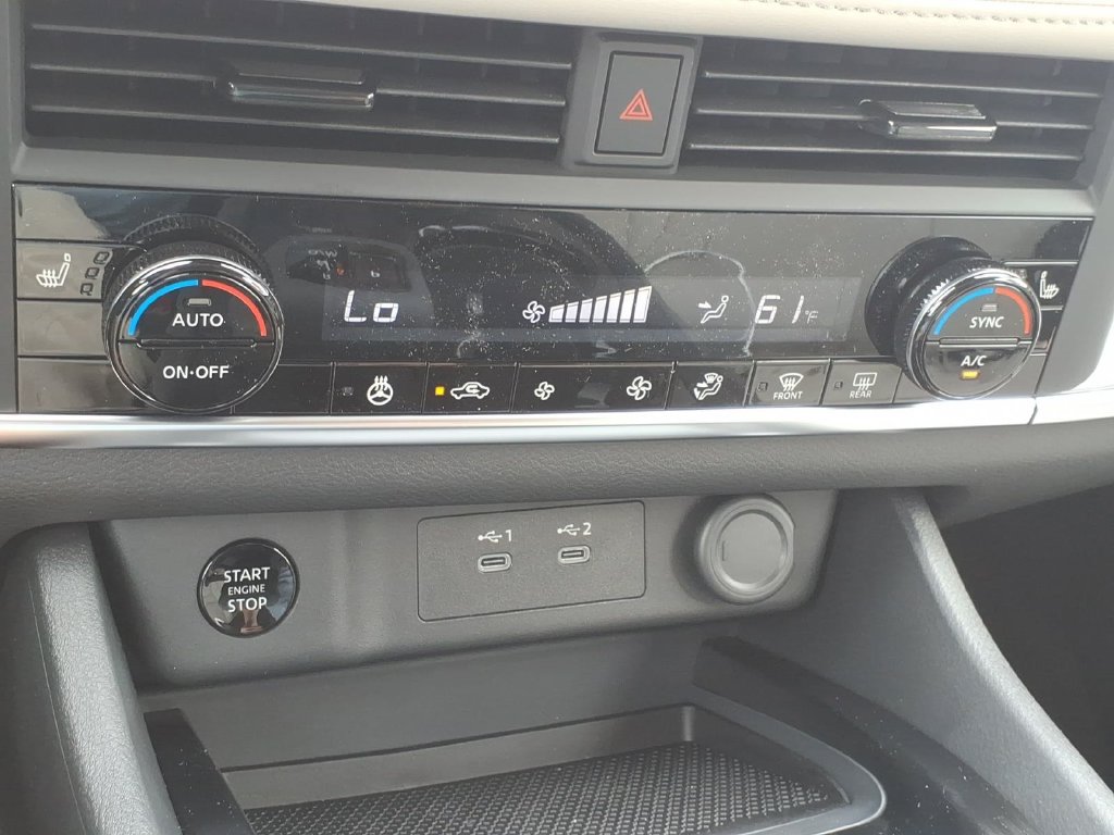 New 2026 Nissan Rogue Dark Armor AWD/4WD image 26