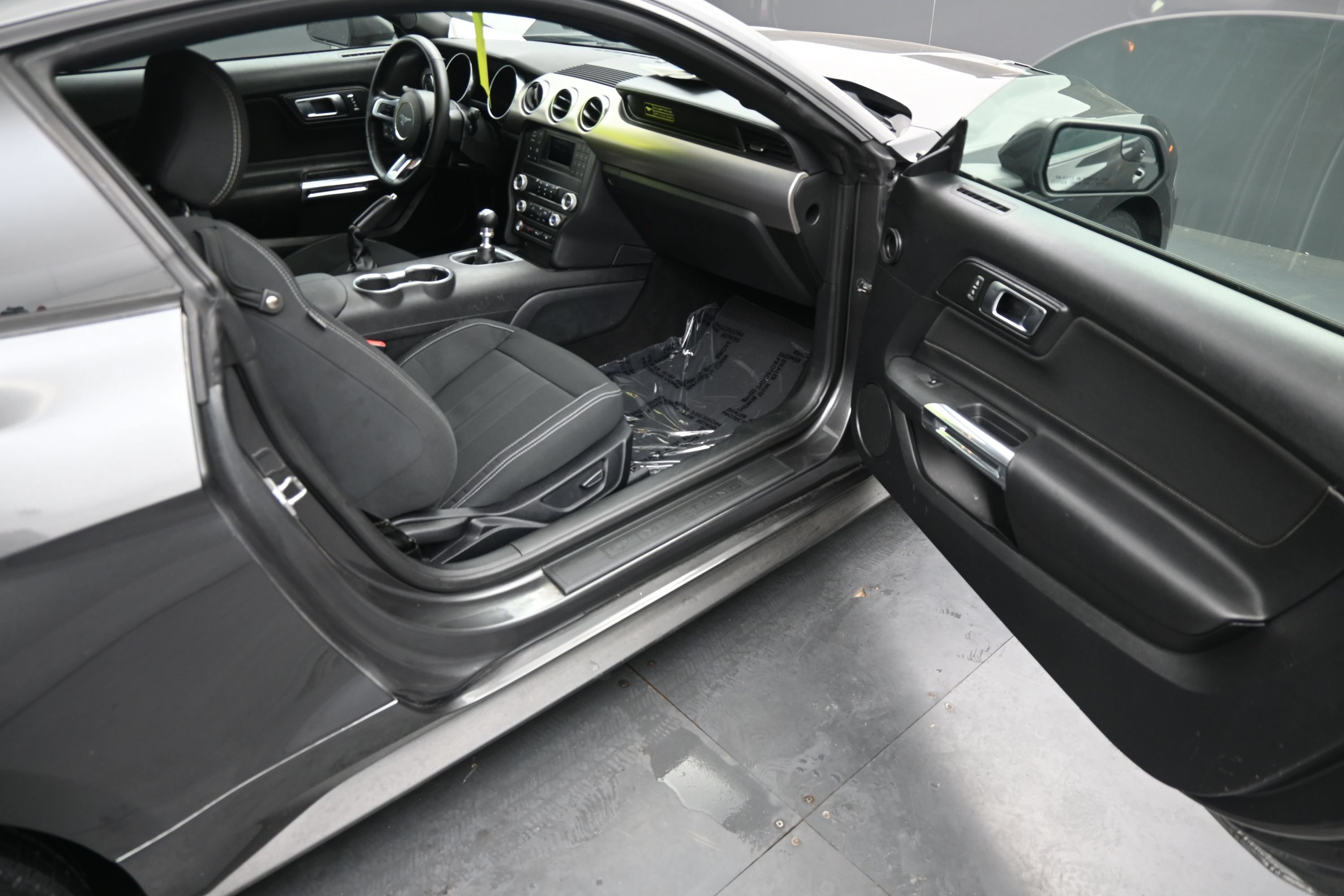 Used 2020 Ford Mustang GT RWD image 12