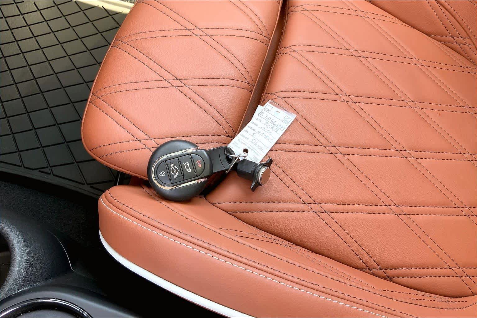Used 2024 MINI Cooper S FWD image 15