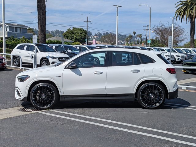 Used 2024 Mercedes-Benz GLA 35 AMG 4MATIC image 9