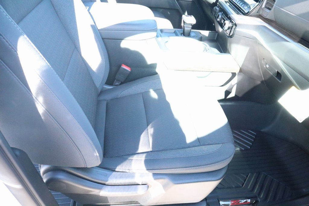 New 2026 Chevrolet Silverado 1500 LT image 13