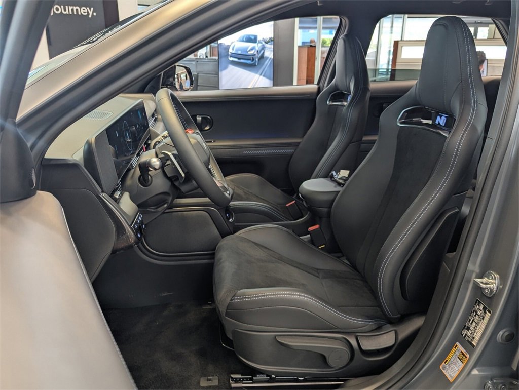New 2025 Hyundai Ioniq 5 N image 11