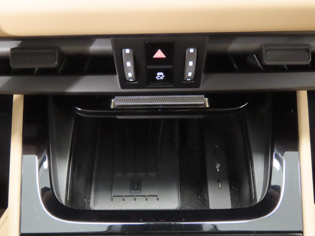 Certified 2025 Porsche Cayenne S AWD/4WD image 30