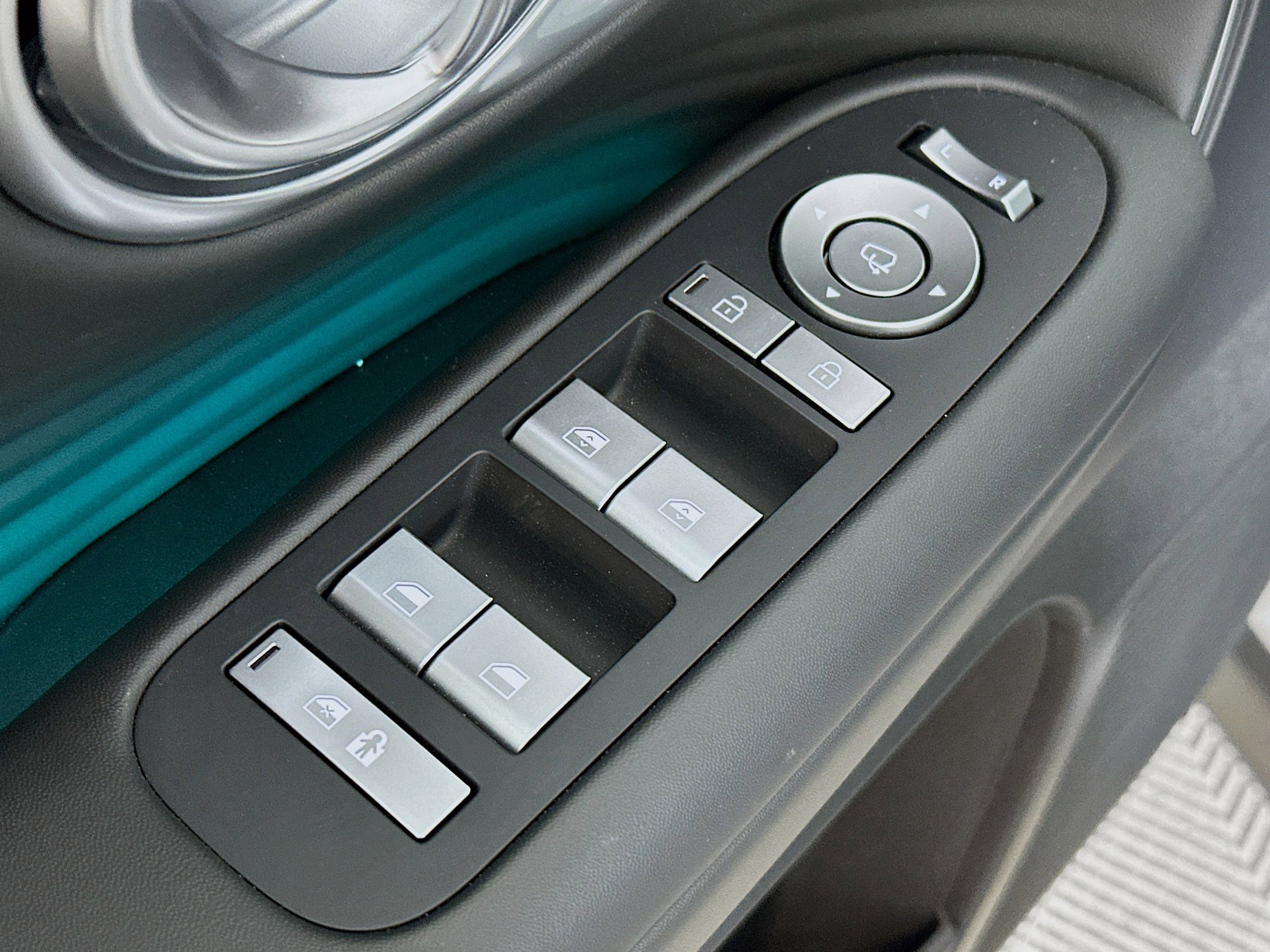 New 2026 Hyundai Ioniq 9 SEL image 18