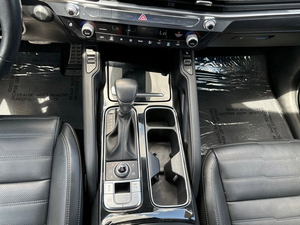 Used 2024 Kia Telluride SX Prestige AWD/4WD image 20