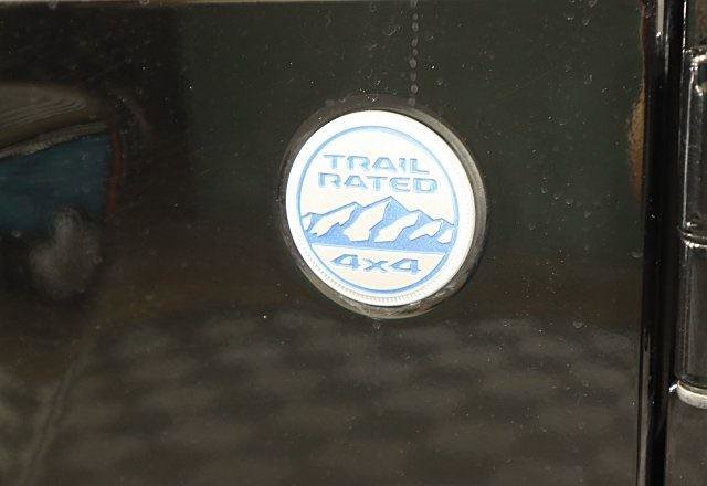 Used 2023 Jeep Wrangler Sahara w/ Cold Weather Group image 12