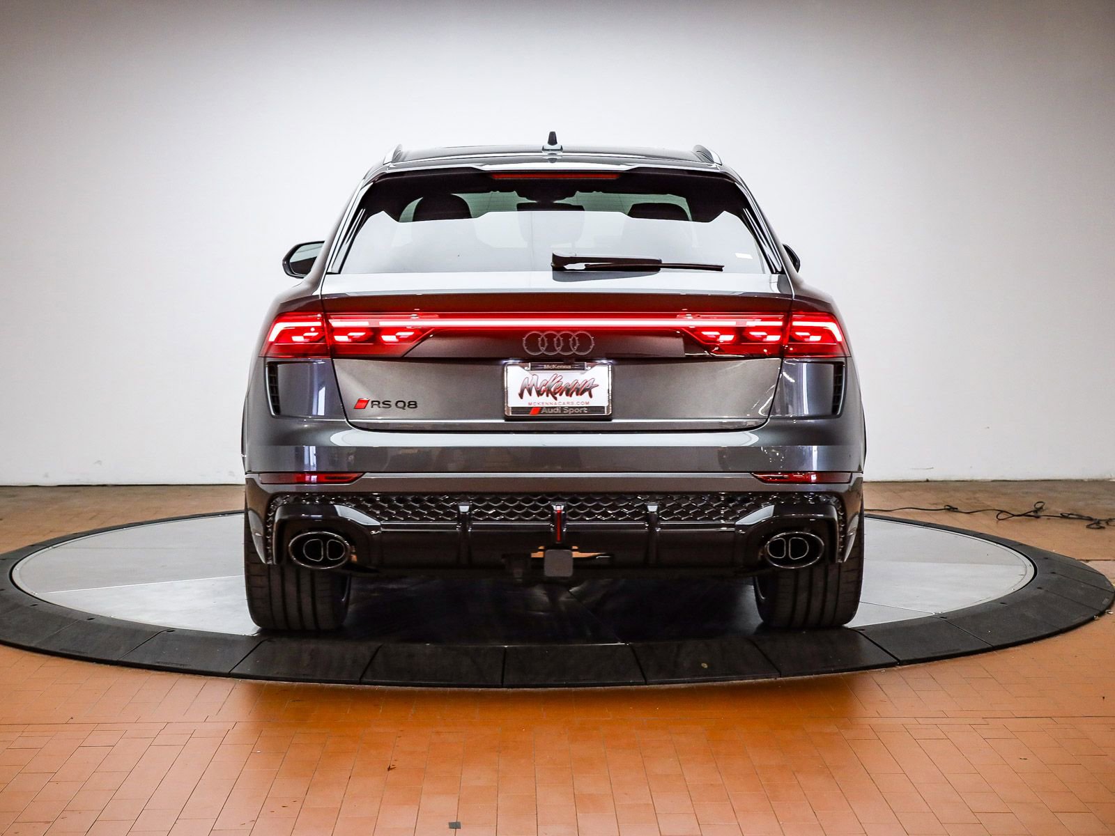 New 2026 Audi RS Q8 performance image 3