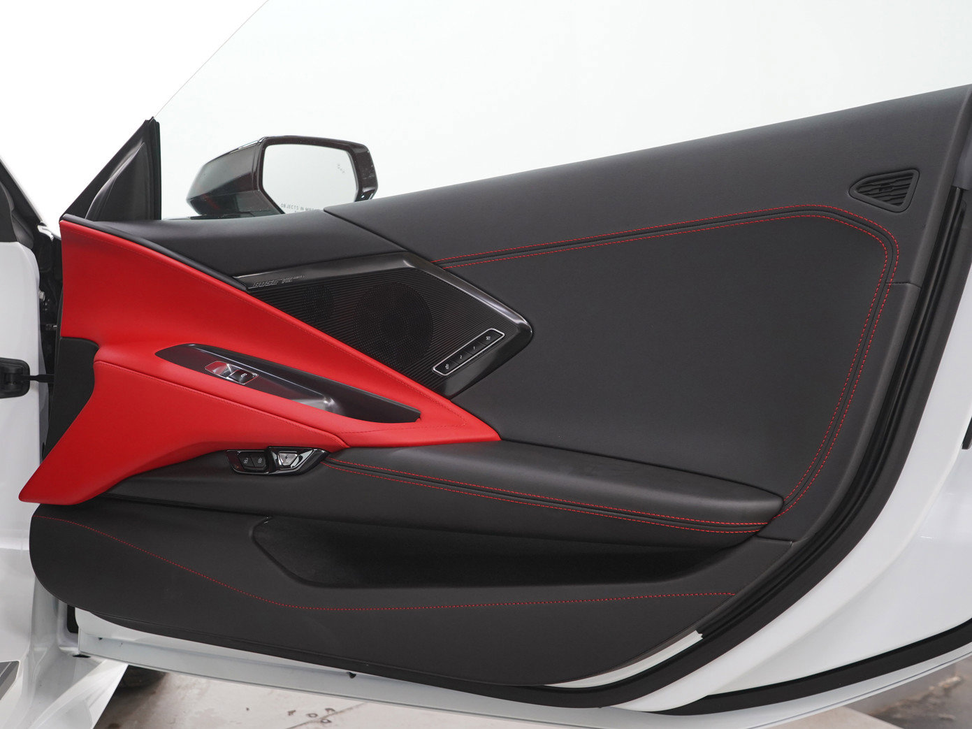 Used 2024 Chevrolet Corvette Stingray Preferred Conv w/ Z51 Performance Package image 9