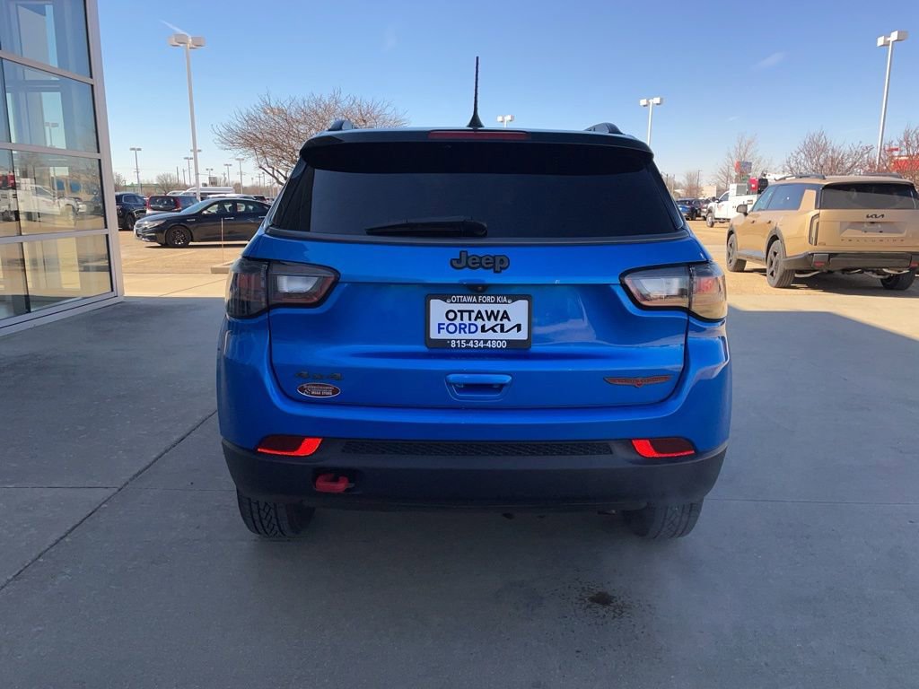 Used 2022 Jeep Compass Trailhawk w/ Trailhawk Elite Group AWD/4WD image 6