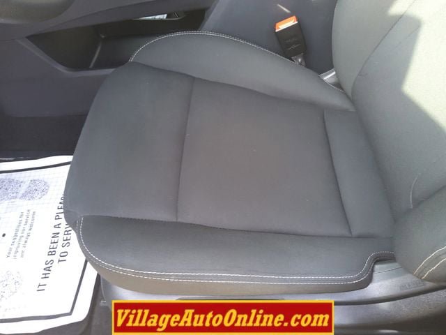 Used 2023 Nissan Rogue S AWD/4WD image 20