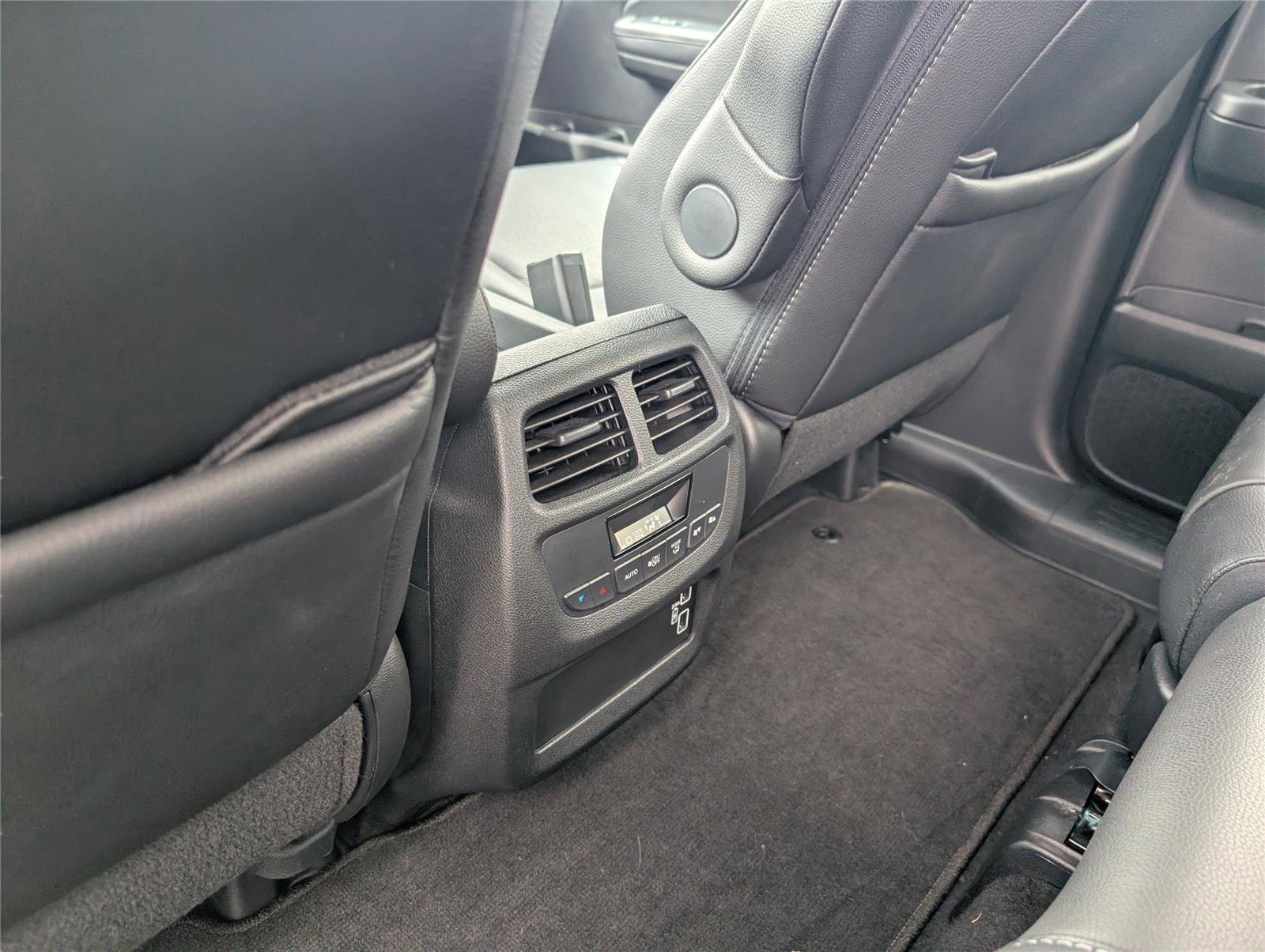 Used 2022 Honda Pilot Special Edition image 33