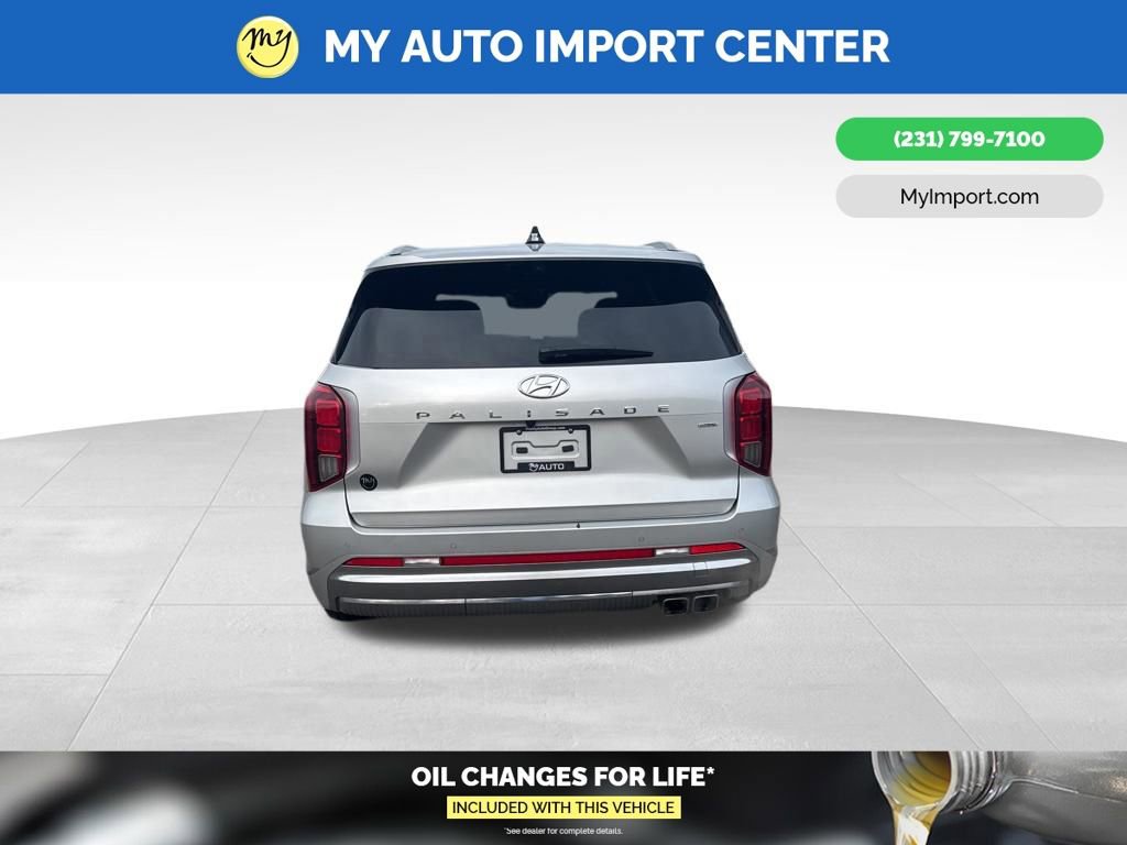 Used 2024 Hyundai Palisade Calligraphy image 6