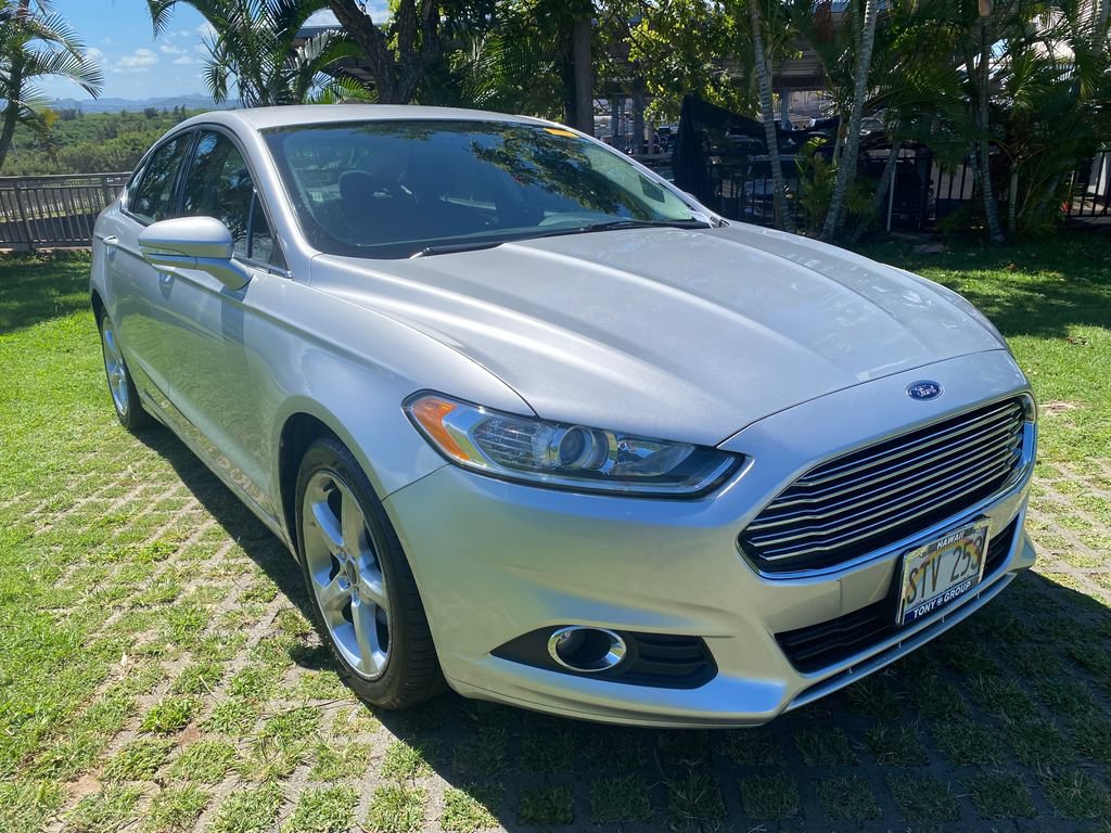 Used 2016 Ford Fusion SE