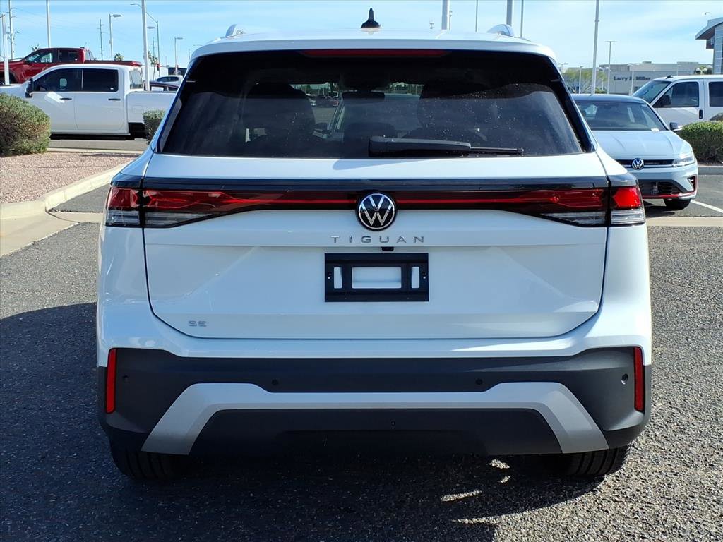 New 2026 Volkswagen Tiguan SE image 6