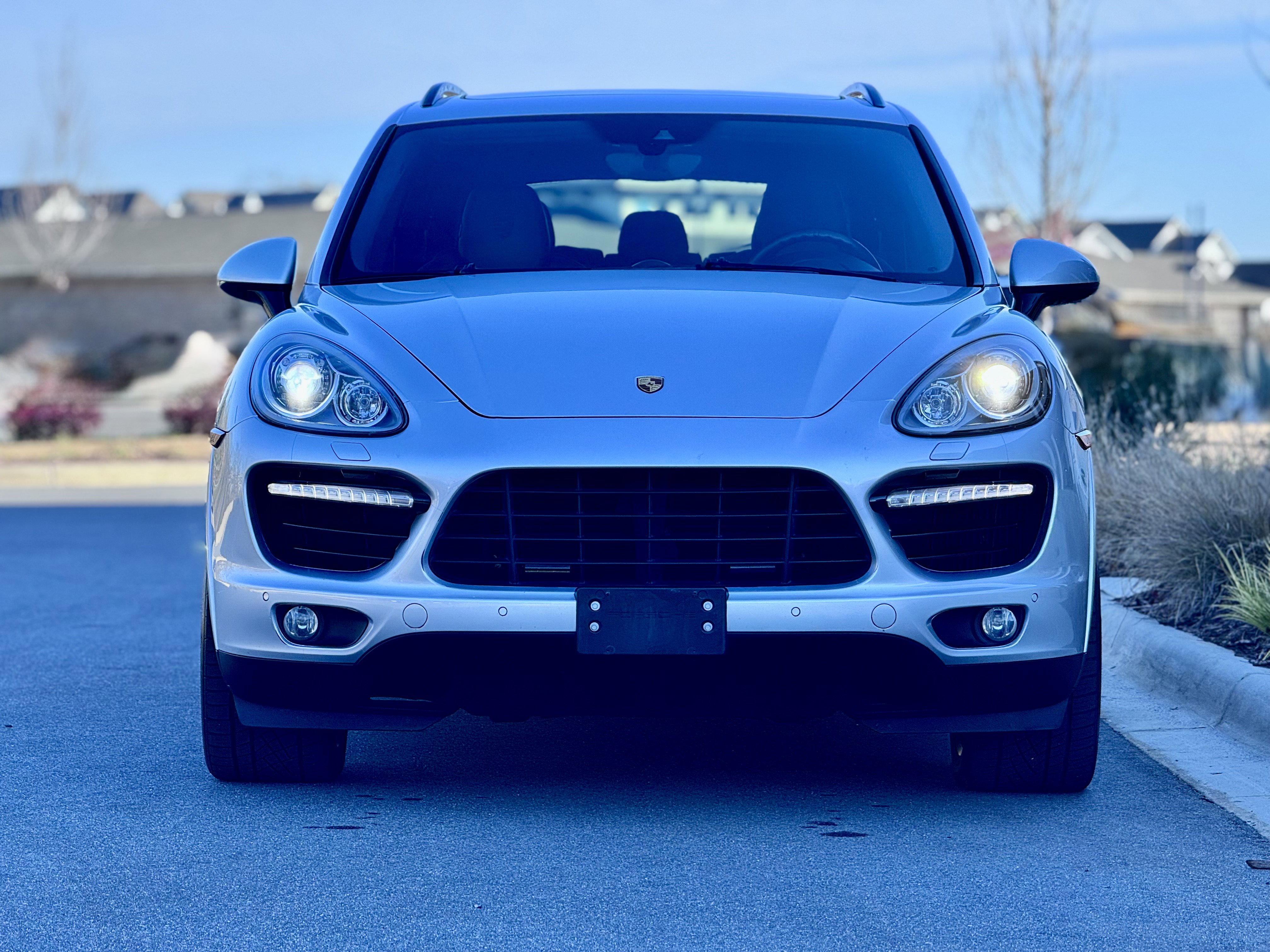 Used 2014 Porsche Cayenne Turbo S image 13
