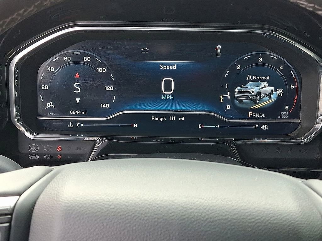 Used 2025 Chevrolet Silverado 2500 High Country w/ High Country Premium Package AWD/4WD image 16