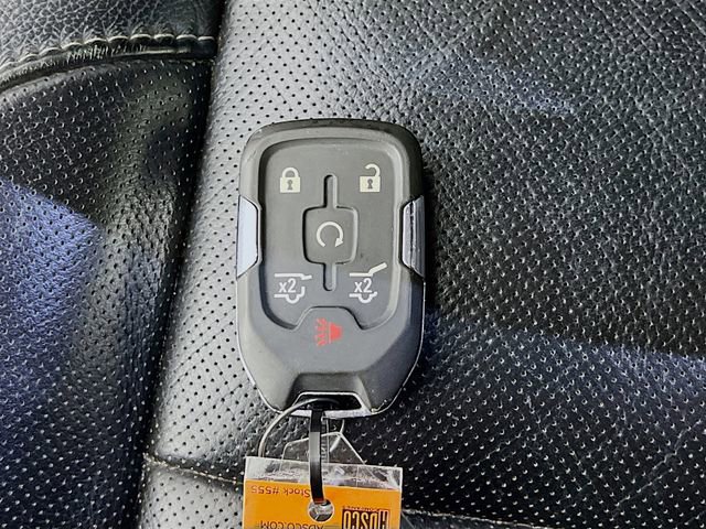 Used 2017 GMC Yukon SLT AWD/4WD image 32
