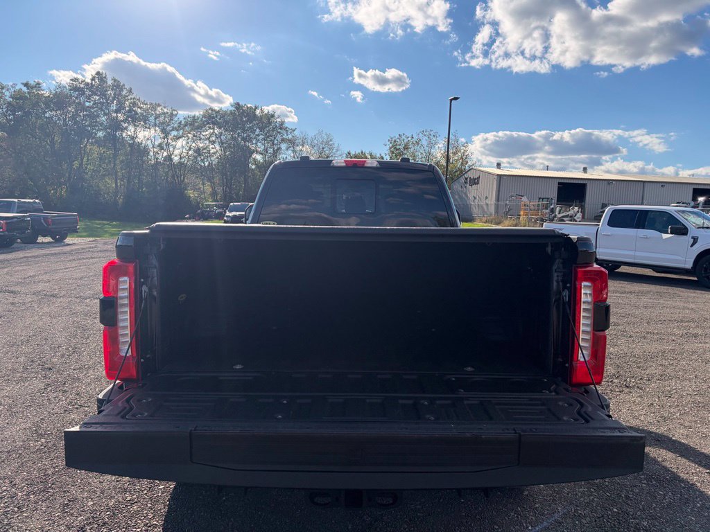 Used 2023 Ford F250 Lariat w/ Lariat Ultimate Package AWD/4WD image 19