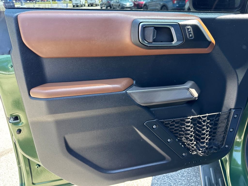 Used 2022 Ford Bronco Outer Banks AWD/4WD image 17