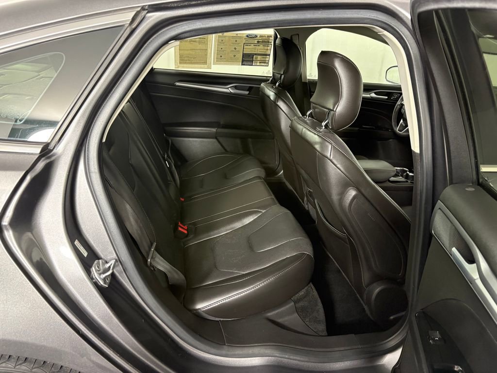 Used 2014 Ford Fusion Titanium FWD image 30