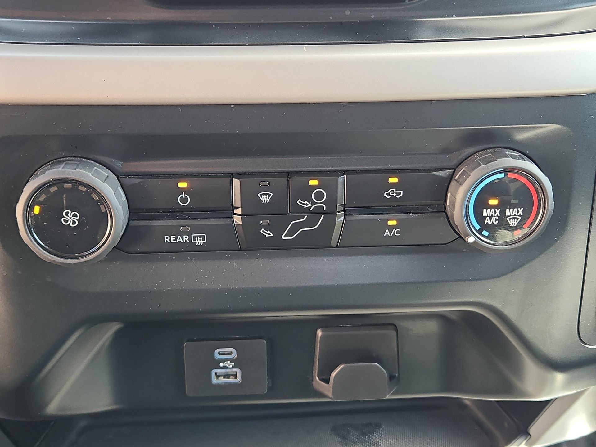 Used 2023 Ford F150 XLT AWD/4WD image 16