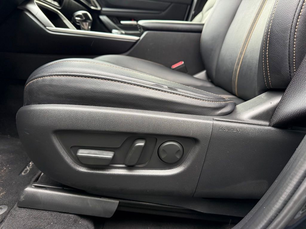 Used 2024 MAZDA CX-90 3.3 Turbo w/ Select Package AWD/4WD image 16