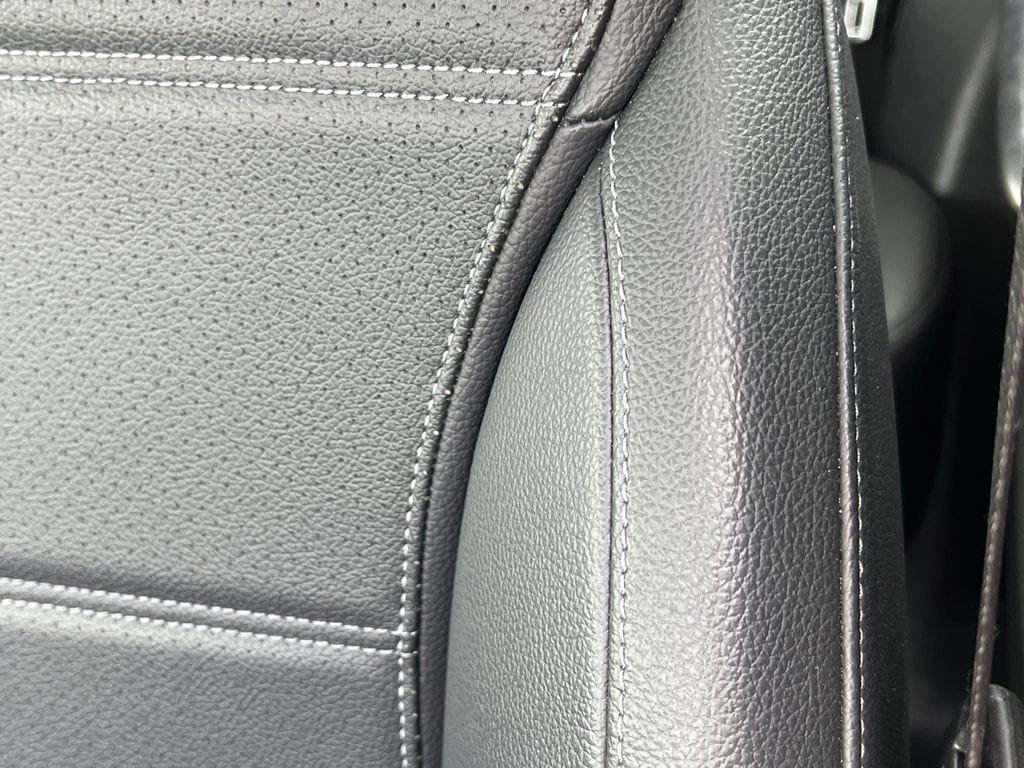Certified 2023 Mercedes-Benz GLC 300 4MATIC image 17