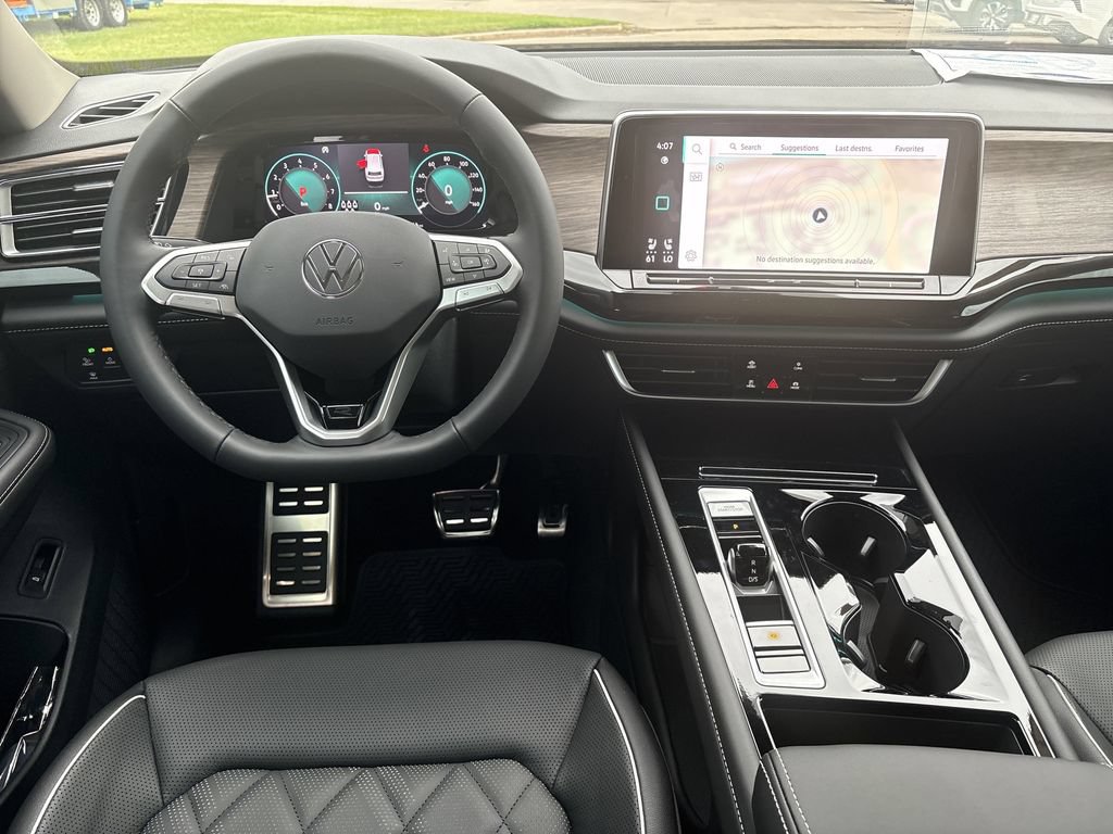 Used 2025 Volkswagen Atlas SEL Premium R-Line AWD/4WD image 23