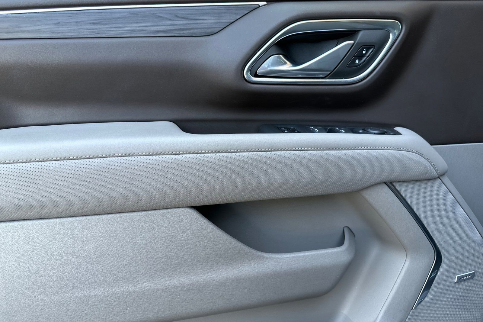 Certified 2024 GMC Yukon SLT w/ Max Trailering Package image 11