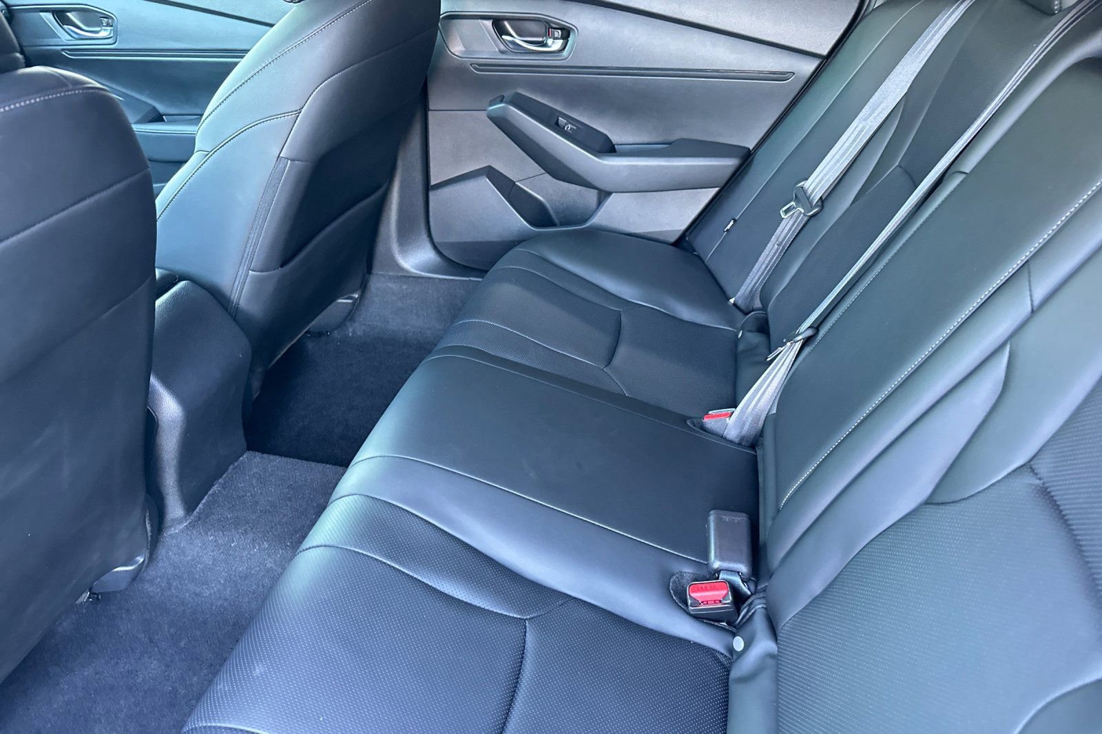 Used 2023 Honda Accord Sport image 12