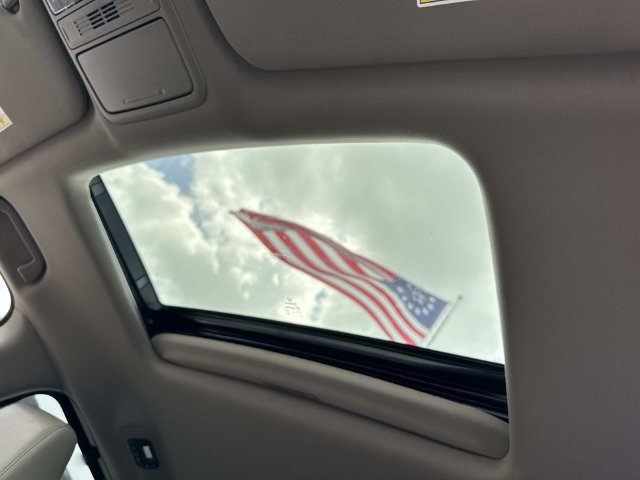 Used 2021 Honda Odyssey EX-L image 23