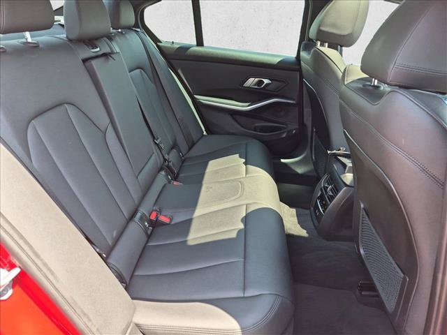 Used 2021 BMW 330i Sedan w/ Premium Package RWD image 20