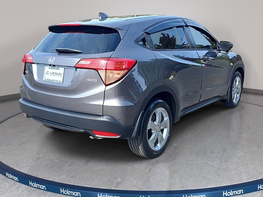 Used 2017 Honda HR-V EX image 6