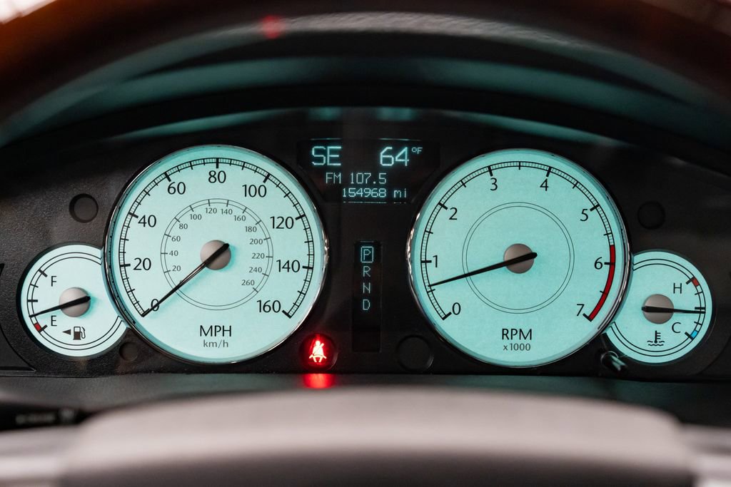 Used 2006 Chrysler 300 C w/ Protection Group II image 18