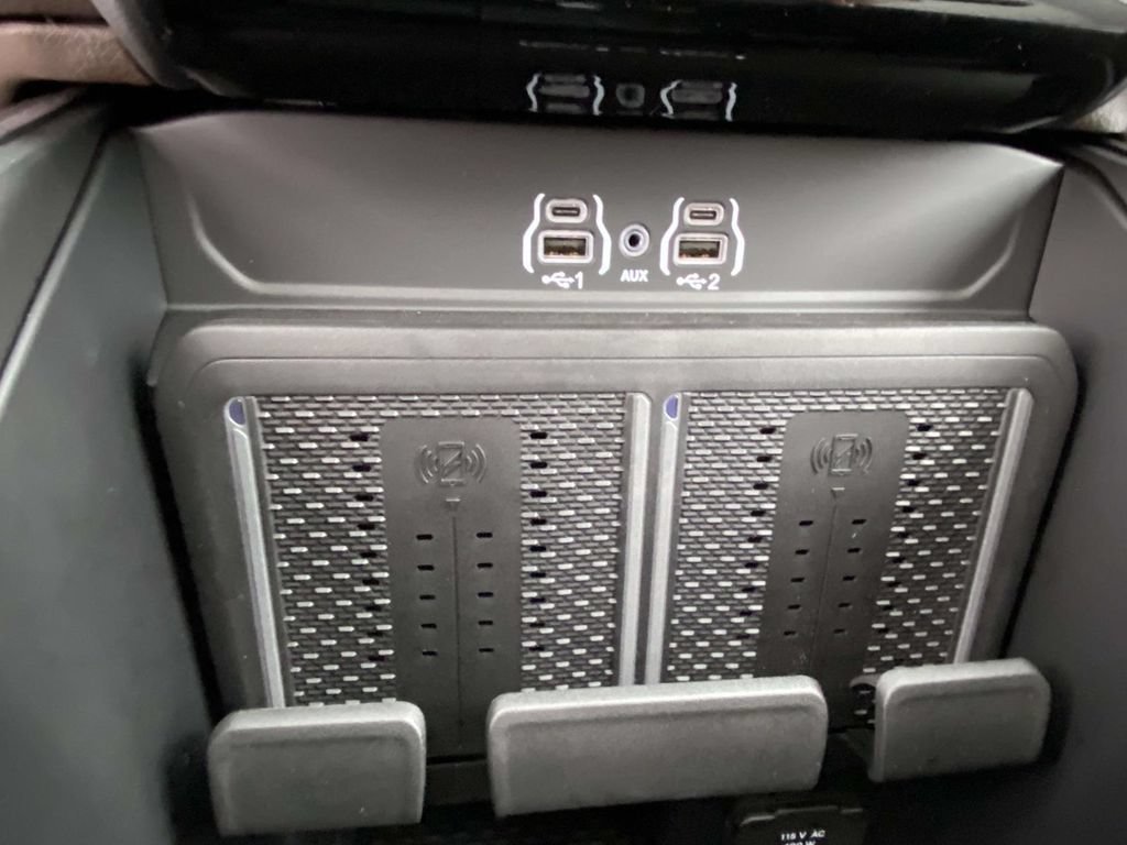 New 2026 RAM 3500 Laramie AWD/4WD image 20