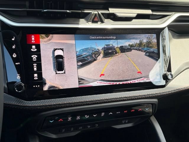 New 2026 Jeep Cherokee Overland w/ Advanced Pro Tech Group AWD/4WD image 22