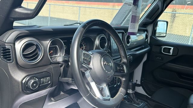 Used 2019 Jeep Wrangler Unlimited Sahara image 10